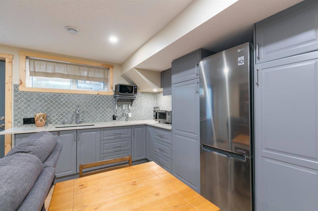 Basement secondary suite